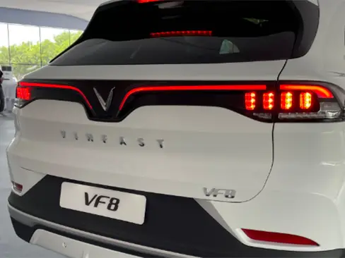 VinFast VF8