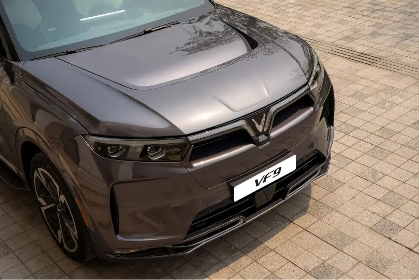 VinFast VF9